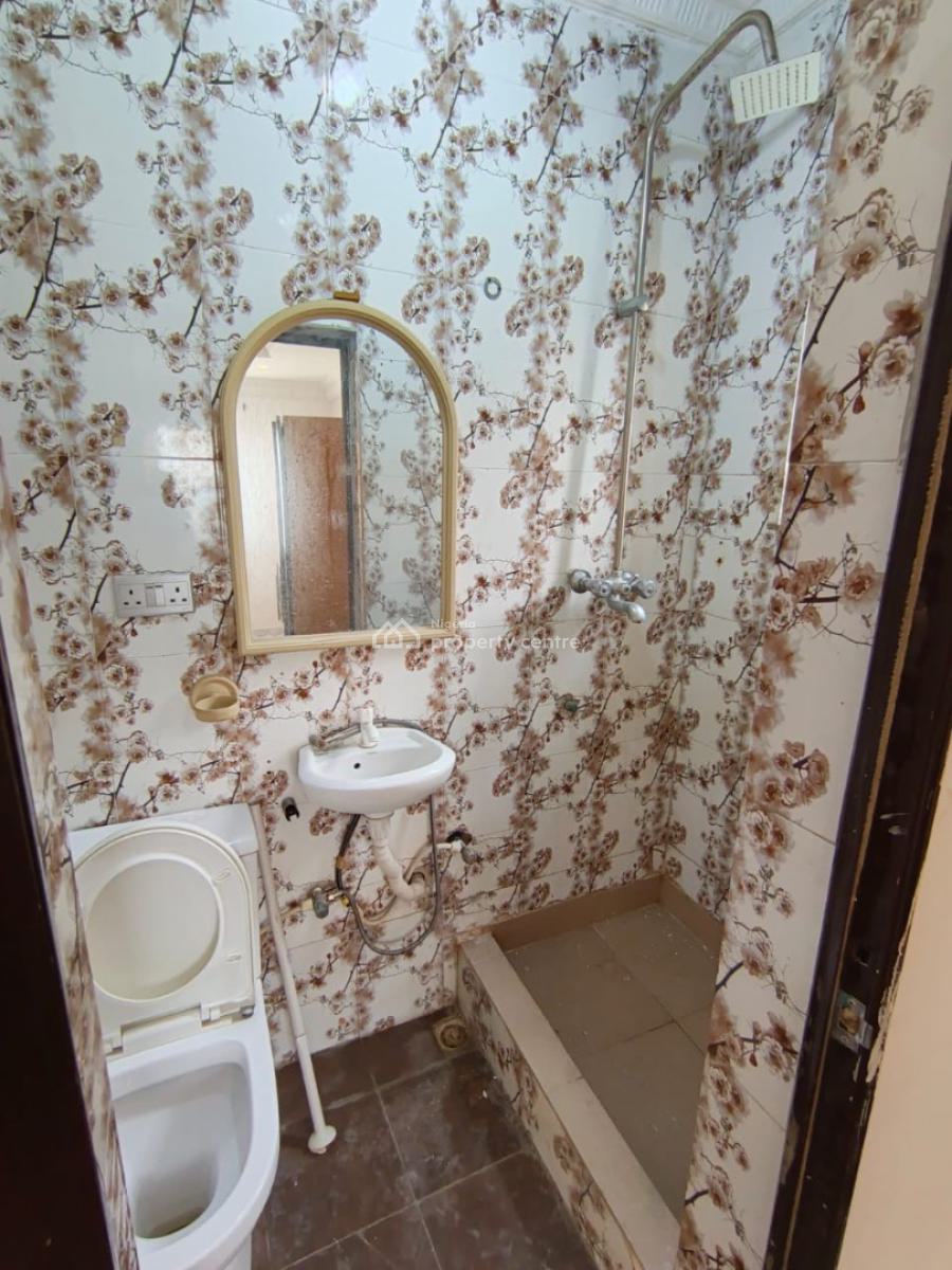 Neat 2 Bedroom Apartment in a Serene Location, Osapa, Lekki, Lagos, Flat / Apartment for Rent