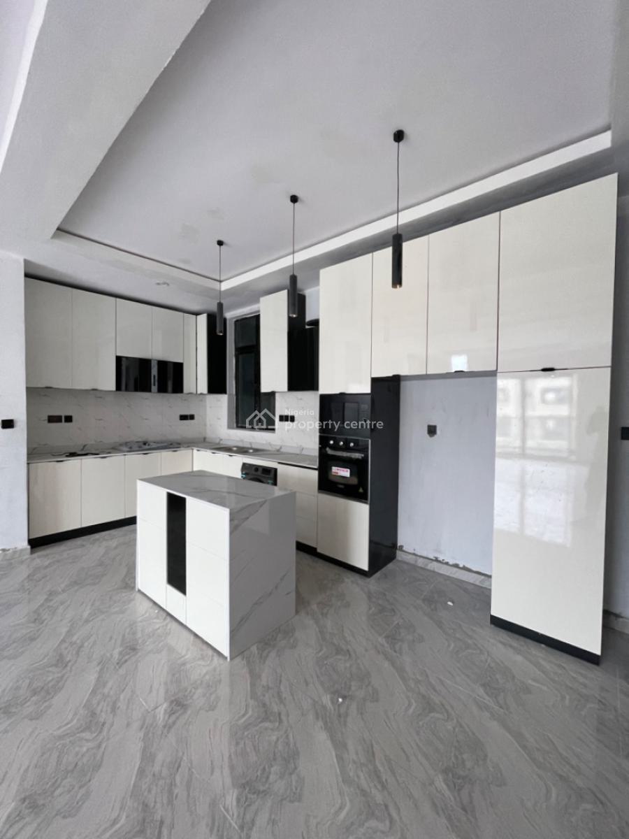 2 Bedroom Apartment, Ikota, Lekki, Lagos, Flat / Apartment for Rent