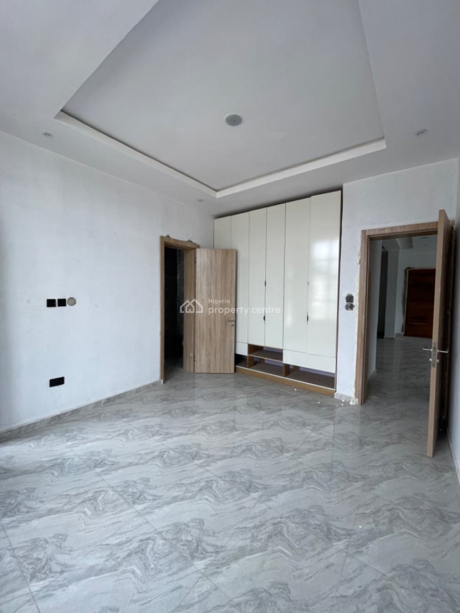 2 Bedroom Apartment, Ikota, Lekki, Lagos, Flat / Apartment for Rent
