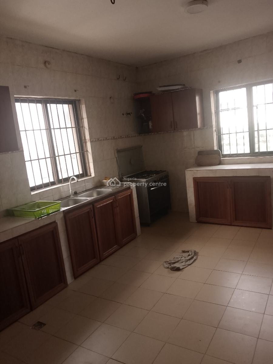 a Spacious Shared Mini Flat, Ikota Villa, Lekki, Lagos, Mini Flat (room and Parlour) for Rent