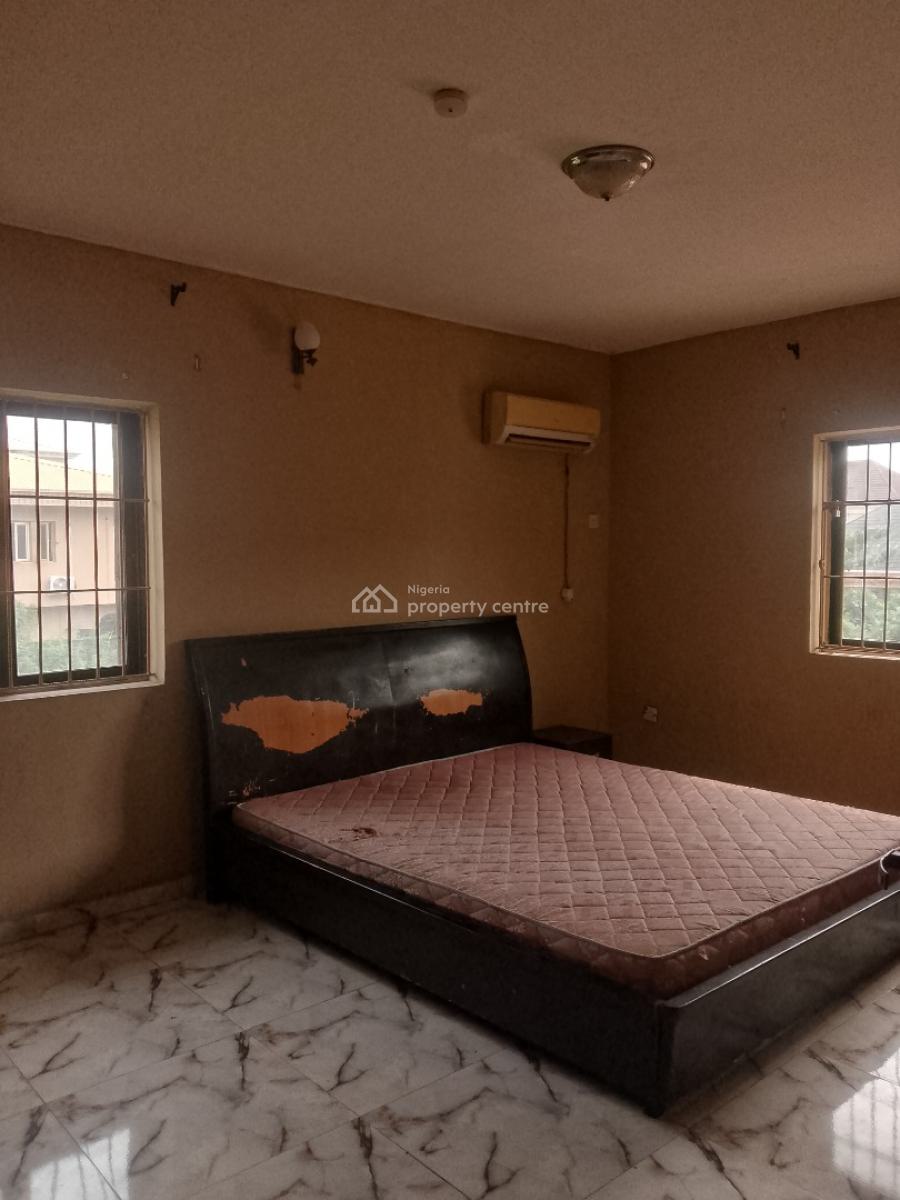 a Spacious Shared Mini Flat, Ikota Villa, Lekki, Lagos, Mini Flat (room and Parlour) for Rent
