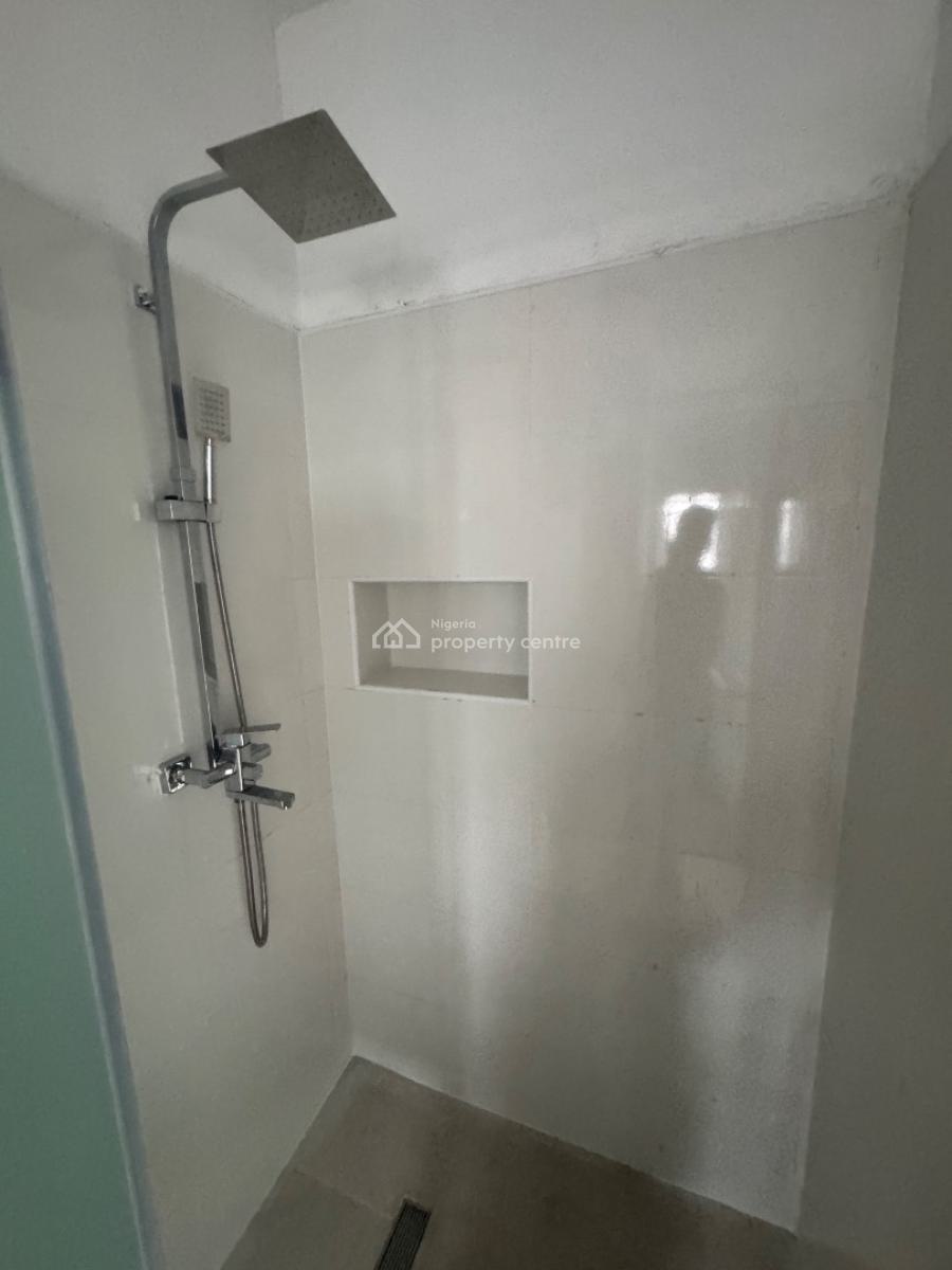 a Super Luxury Fully Serviced 1 Bedroom with Stunning View, Off Spg Road, Ologolo, Lekki, Lagos, Mini Flat (room and Parlour) for Rent