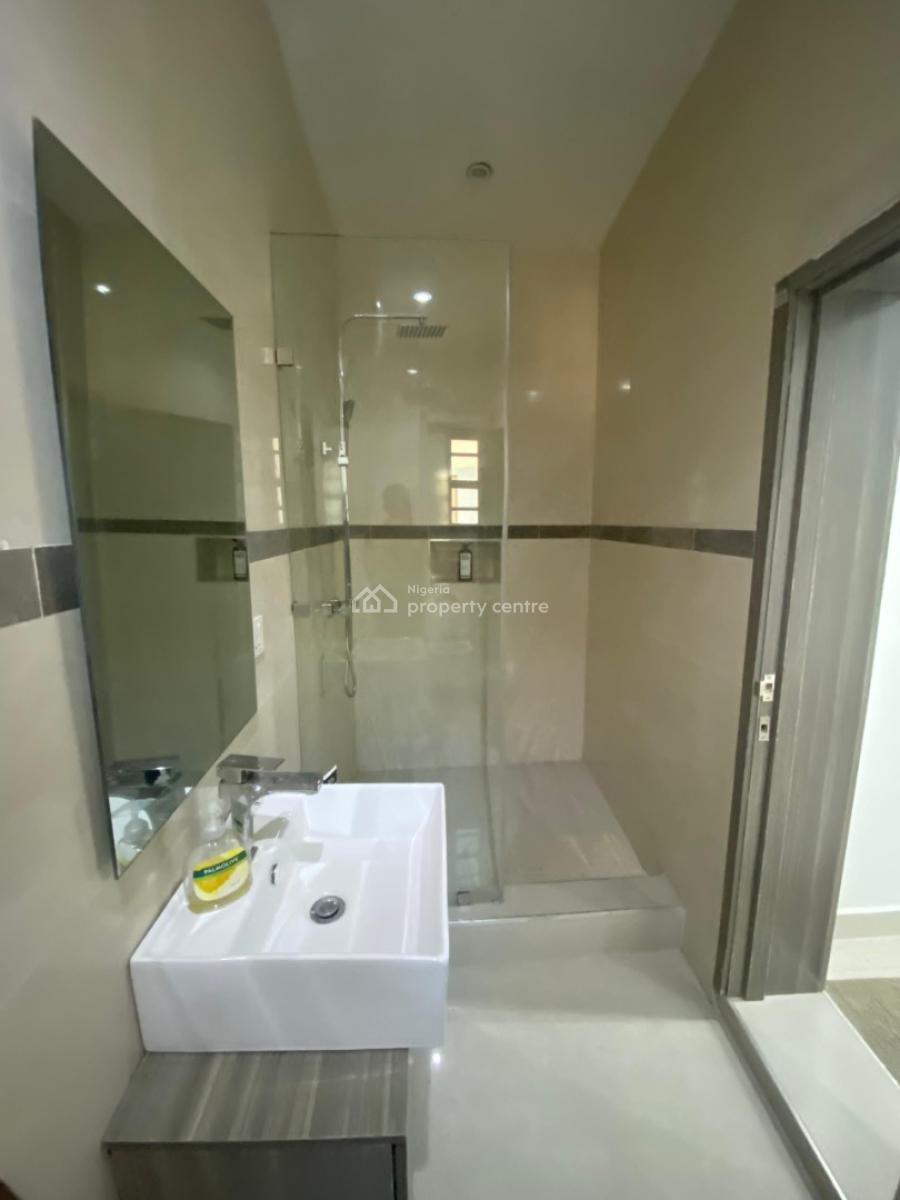 Luxury 2-bedroom Furnished Apartment, Off Admiralty Way, Lekki Phase 1, Lekki, Lagos, Flat / Apartment for Sale
