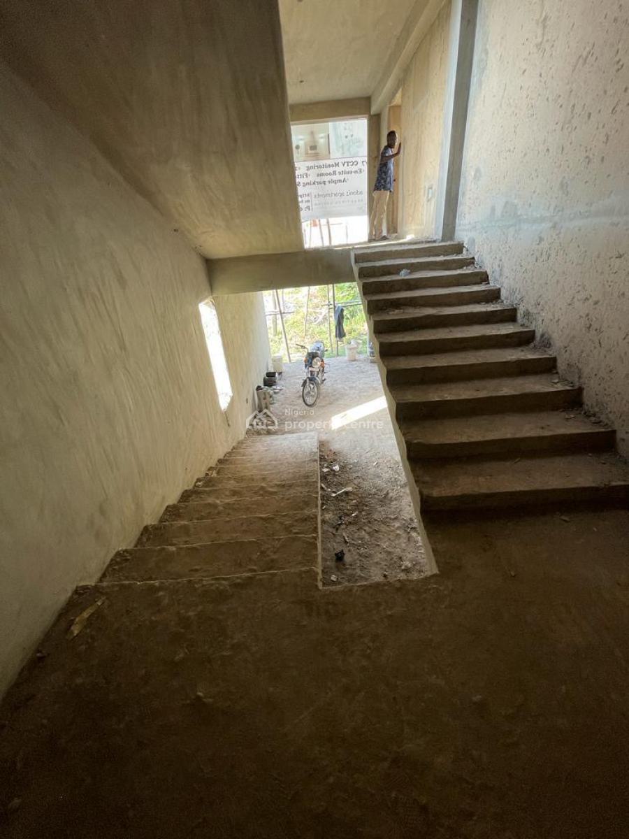 Investors Dream: 16-unit Apartment Block with Commercial Potential, Jericho Gra, Ibadan, Oyo, Block of Flats for Sale