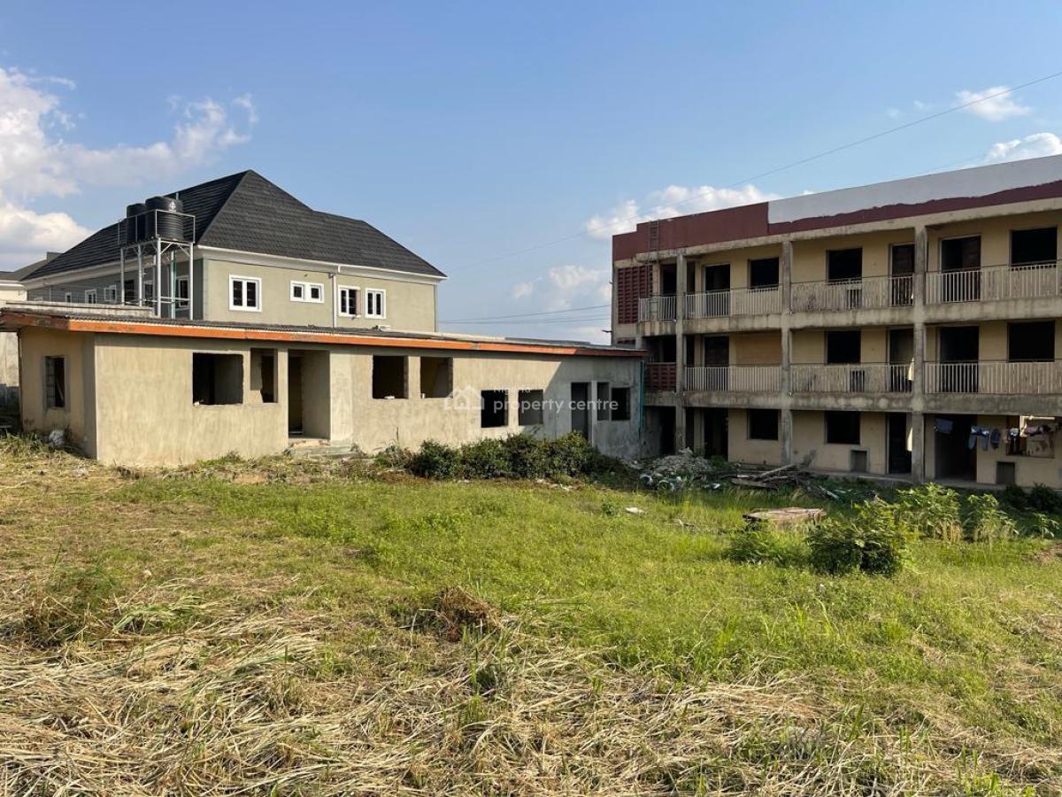 Investors Dream: 16-unit Apartment Block with Commercial Potential, Jericho Gra, Ibadan, Oyo, Block of Flats for Sale