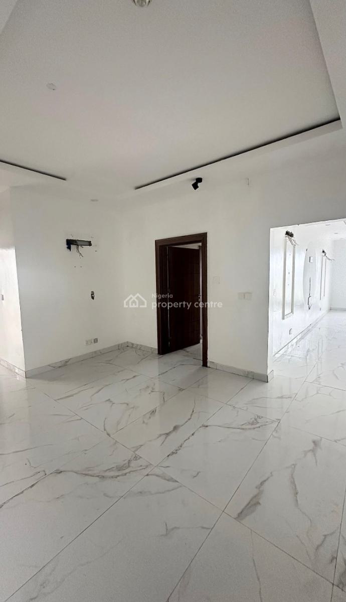 Luxuriously 3 Bedroom  Service Apartment, Off Freedom Way, Lekki Phase 1, Lekki, Lagos, Flat / Apartment for Sale