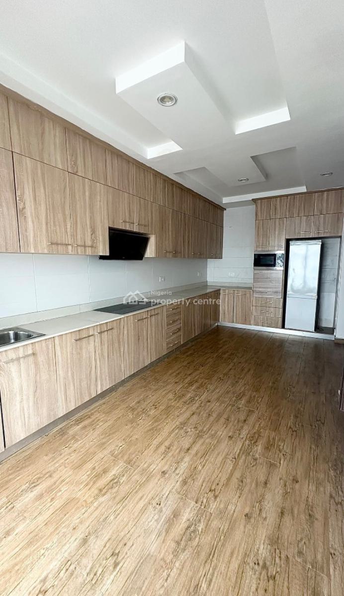 Luxuriously 3 Bedroom  Service Apartment, Off Freedom Way, Lekki Phase 1, Lekki, Lagos, Flat / Apartment for Sale