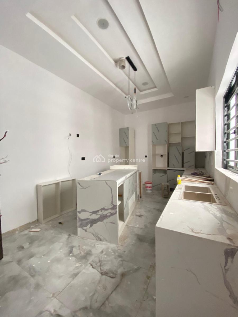 5 Bedroom Fully Detached Duplex with Bq, Osapa, Lekki, Lagos, Detached Duplex for Sale