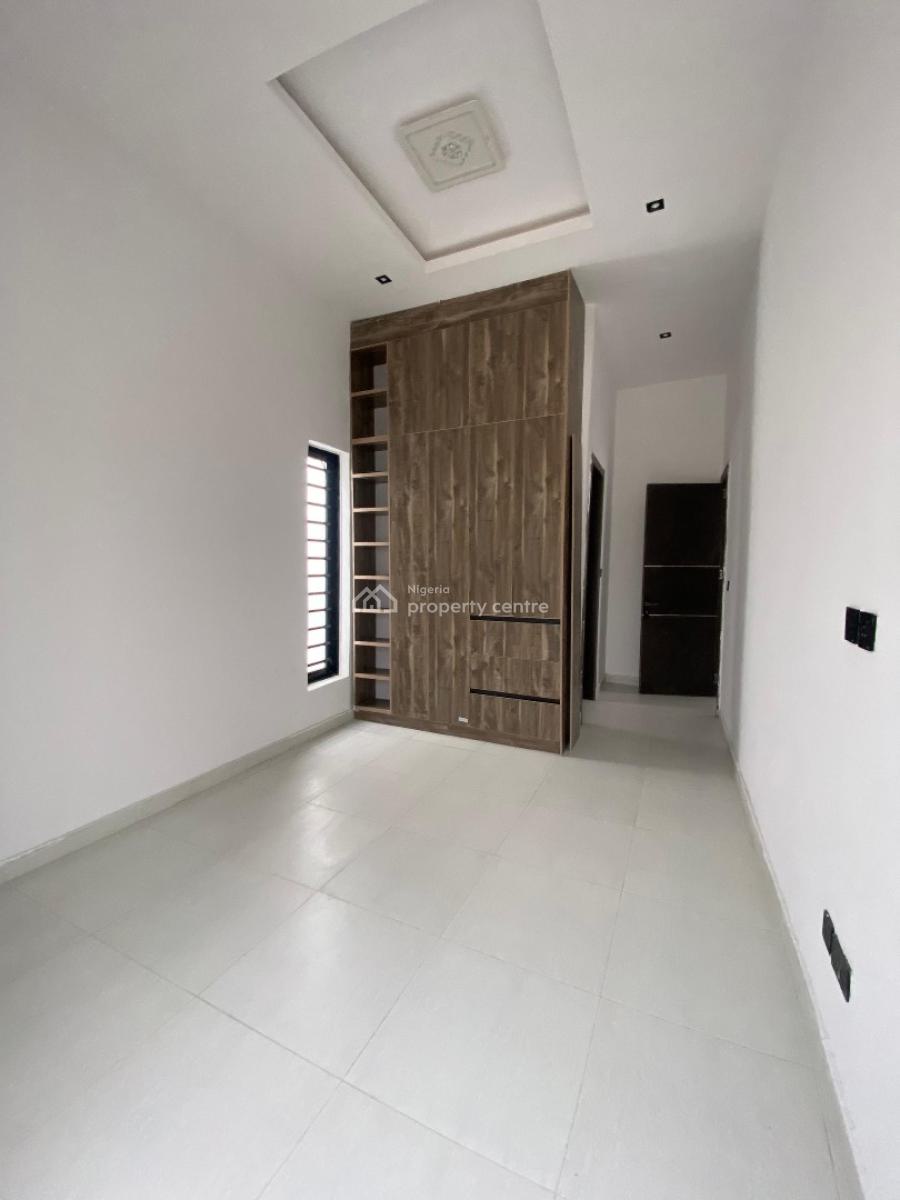 5 Bedroom Fully Detached Duplex with Bq, Osapa, Lekki, Lagos, Detached Duplex for Sale