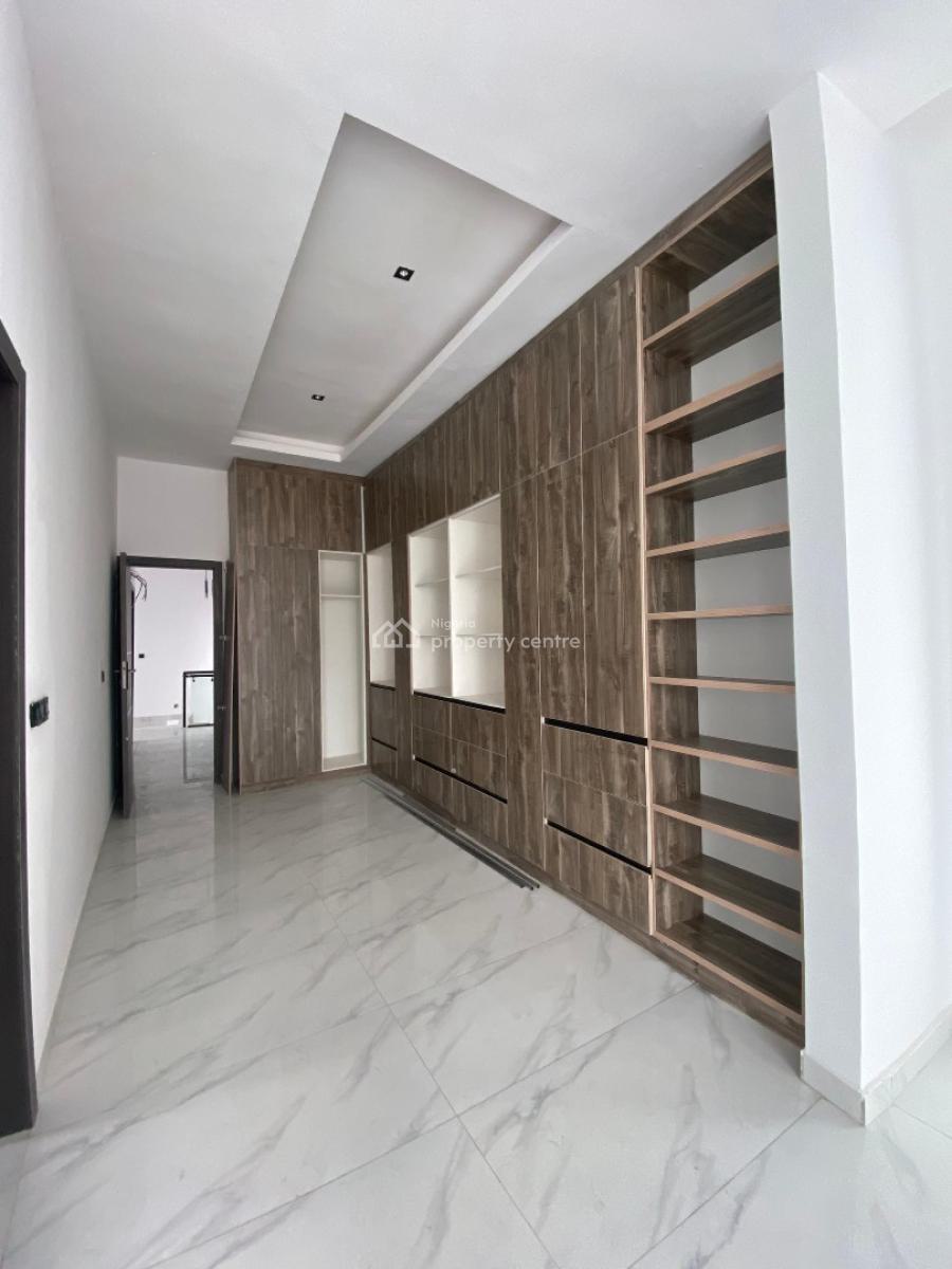 5 Bedroom Fully Detached Duplex with Bq, Osapa, Lekki, Lagos, Detached Duplex for Sale
