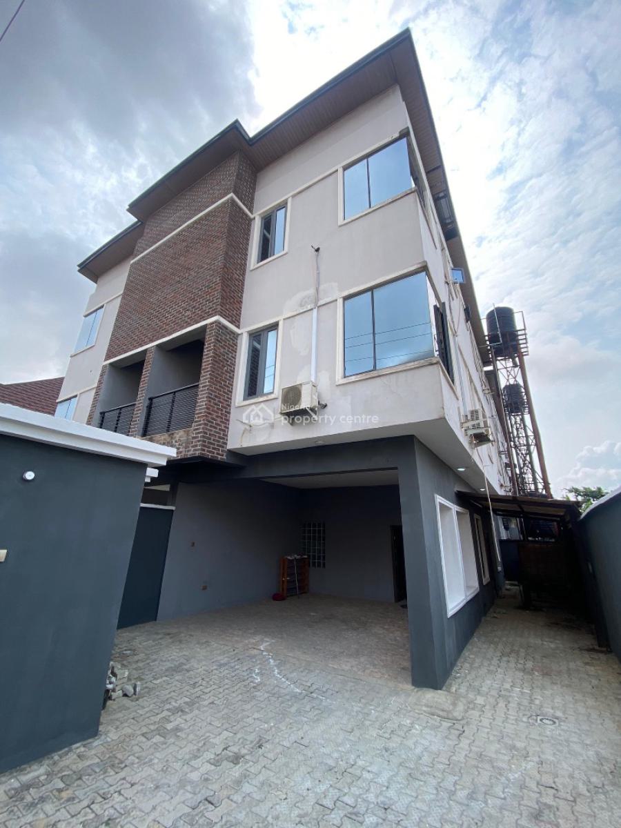 4 Bedroom Semi Detached Duplex with Bq, Osapa, Lekki, Lagos, Semi-detached Duplex for Rent