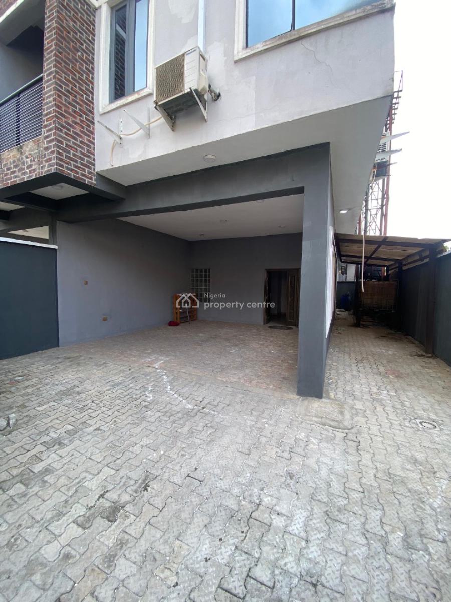4 Bedroom Semi Detached Duplex with Bq, Osapa, Lekki, Lagos, Semi-detached Duplex for Rent