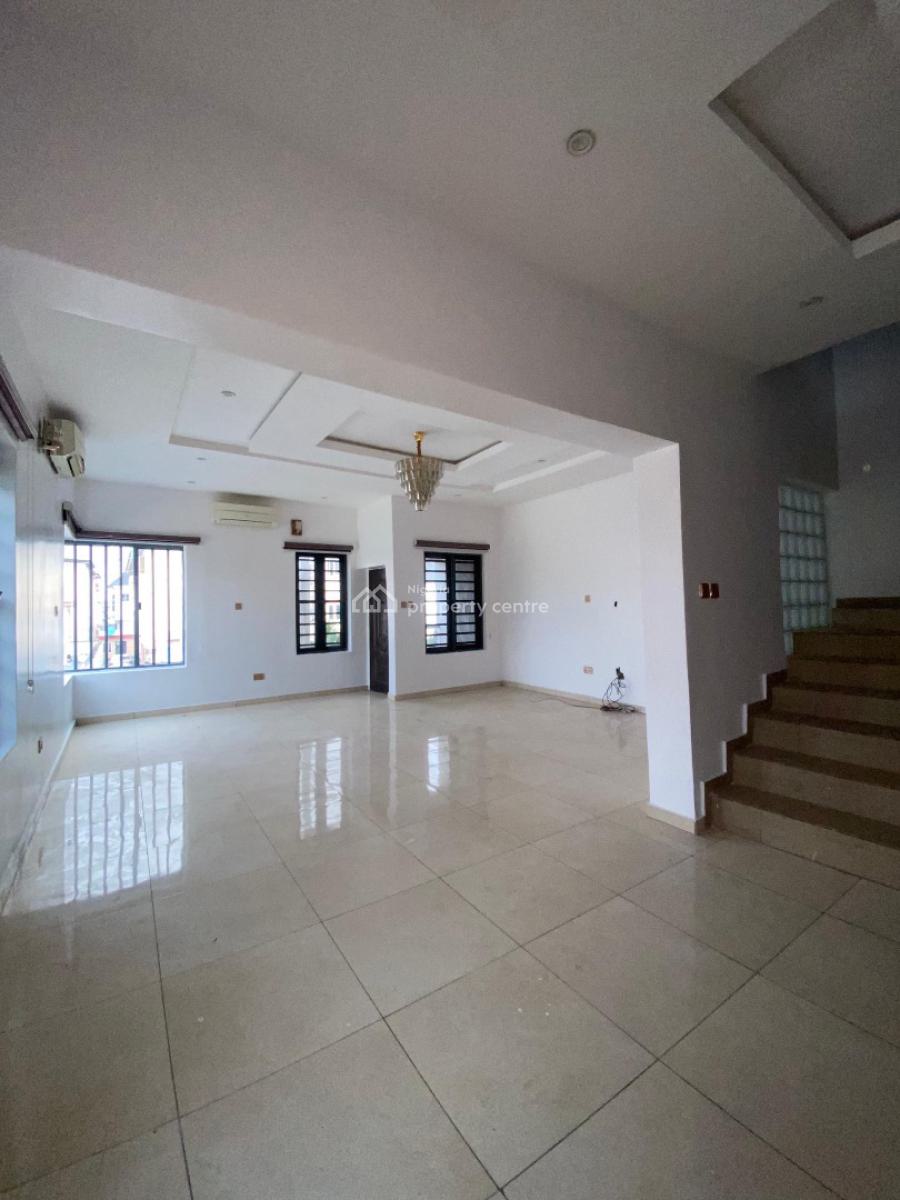 4 Bedroom Semi Detached Duplex with Bq, Osapa, Lekki, Lagos, Semi-detached Duplex for Rent