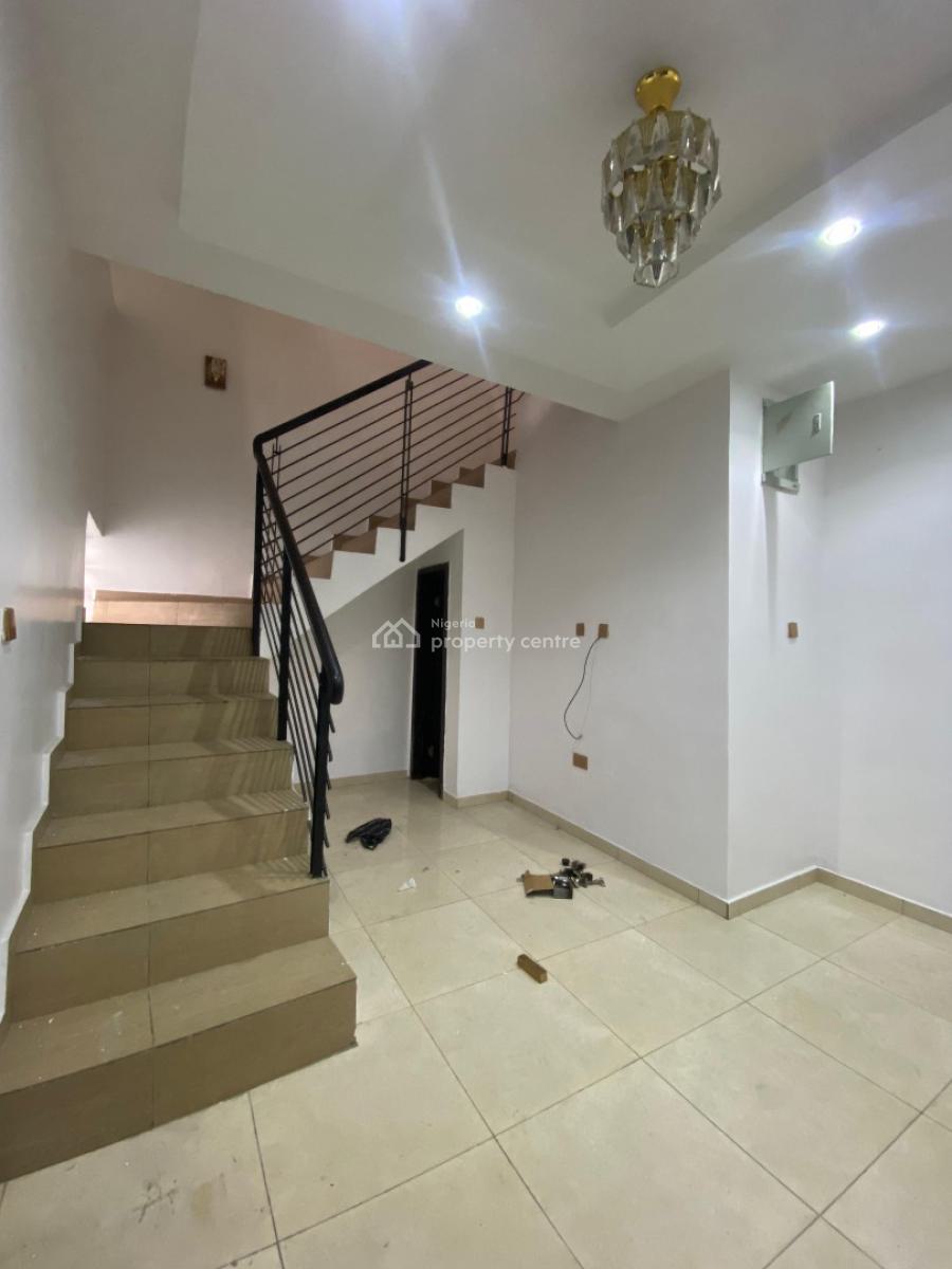 4 Bedroom Semi Detached Duplex with Bq, Osapa, Lekki, Lagos, Semi-detached Duplex for Rent