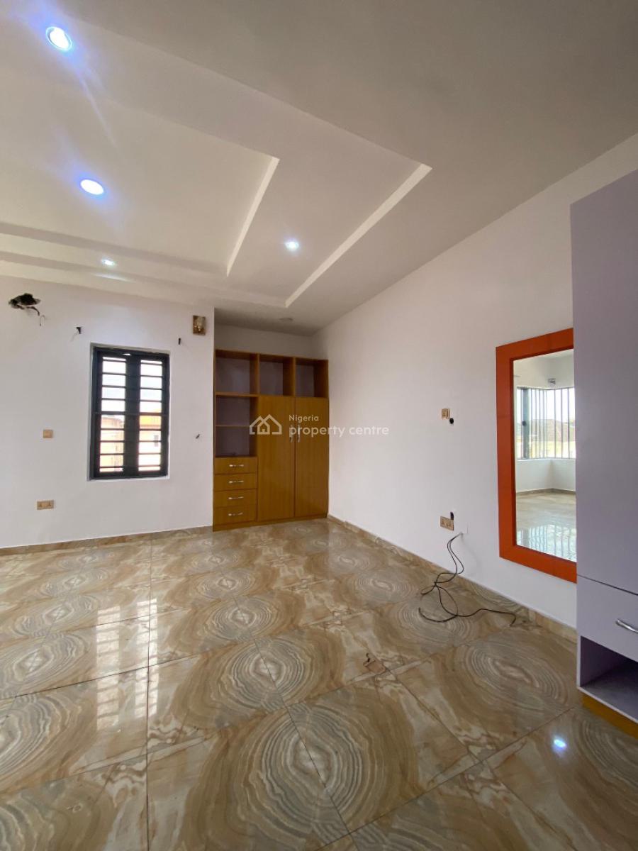 4 Bedroom Semi Detached Duplex with Bq, Osapa, Lekki, Lagos, Semi-detached Duplex for Rent