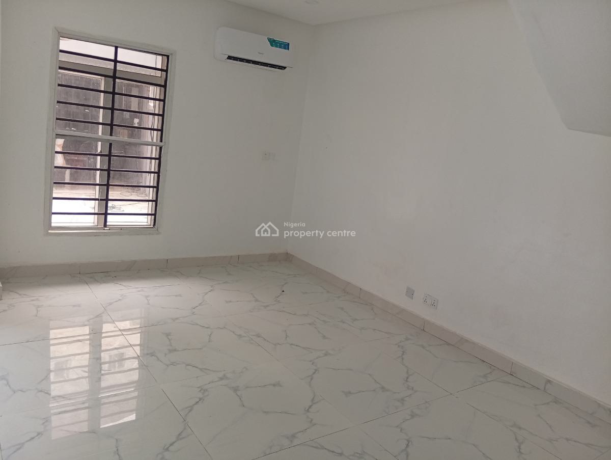 Distress Brand New Semi Detached Duplex with Bq, Lekki Phase 1 Proper, Lekki Phase 1, Lekki, Lagos, Semi-detached Duplex for Sale