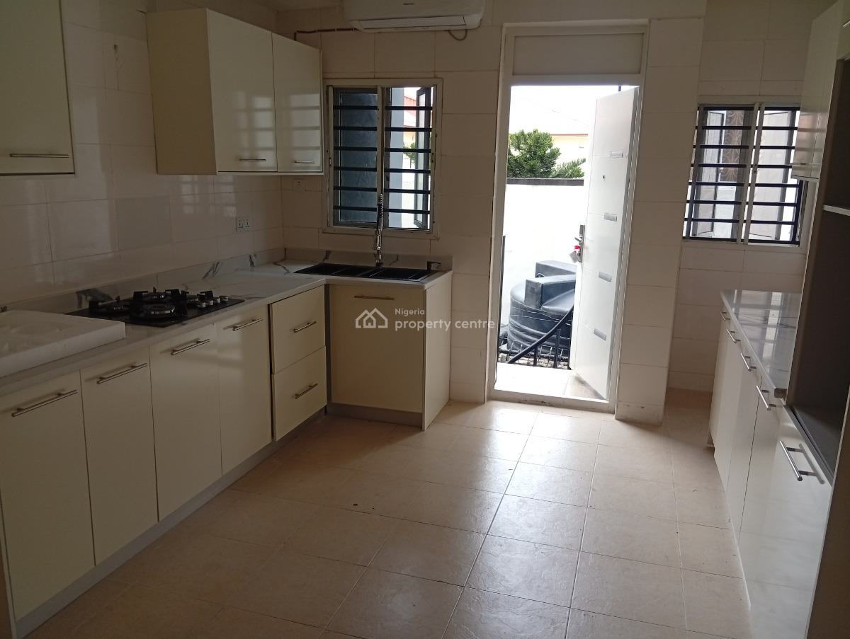Distress Brand New Semi Detached Duplex with Bq, Lekki Phase 1 Proper, Lekki Phase 1, Lekki, Lagos, Semi-detached Duplex for Sale