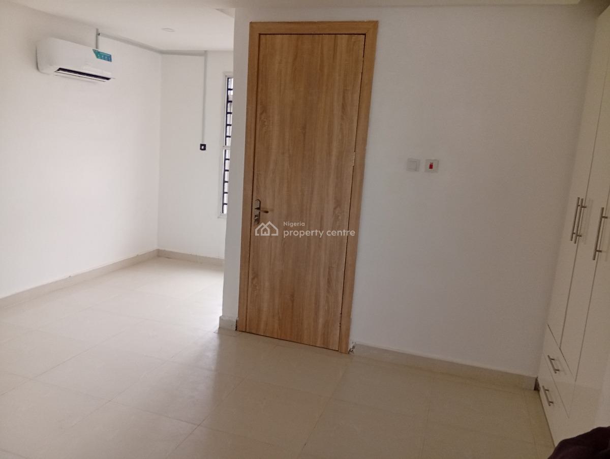Distress Brand New Semi Detached Duplex with Bq, Lekki Phase 1 Proper, Lekki Phase 1, Lekki, Lagos, Semi-detached Duplex for Sale