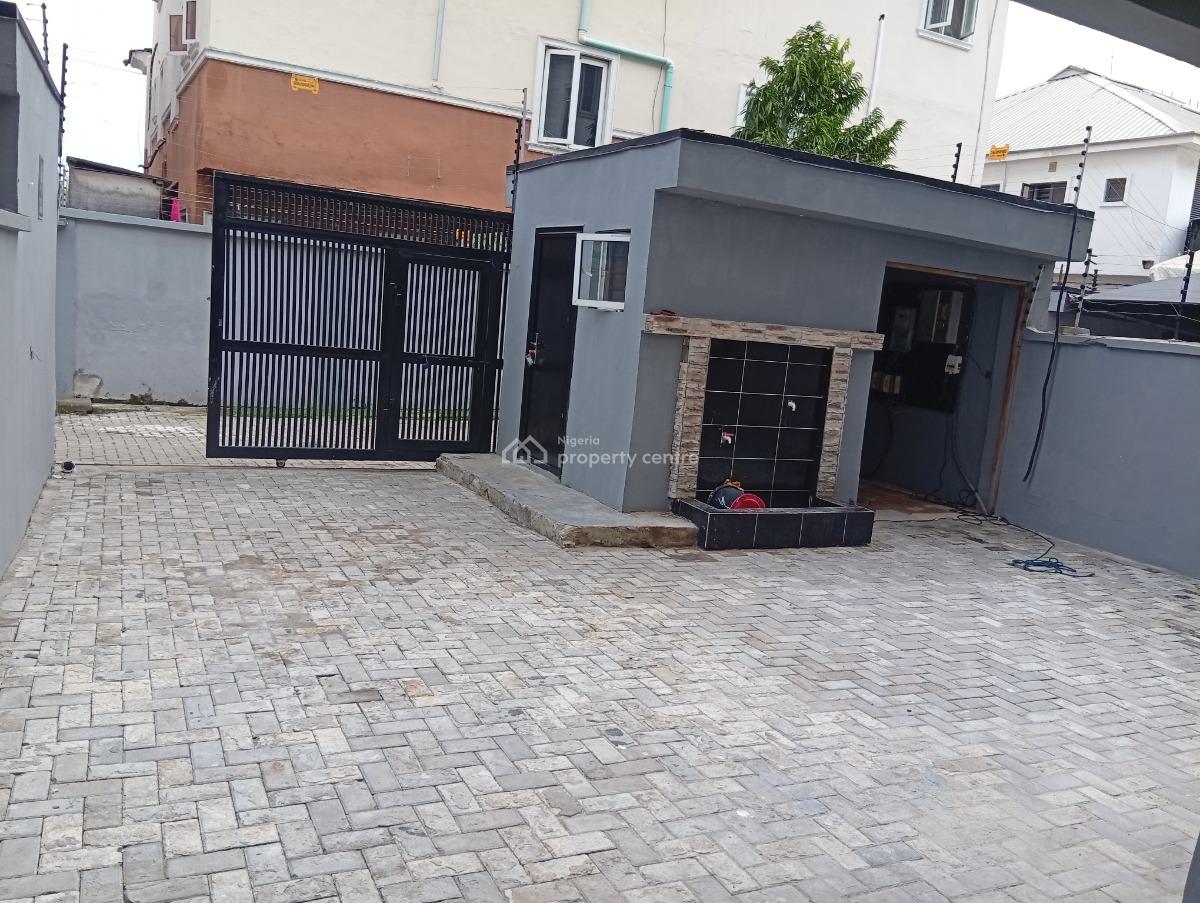 Distress Brand New Semi Detached Duplex with Bq, Lekki Phase 1 Proper, Lekki Phase 1, Lekki, Lagos, Semi-detached Duplex for Sale