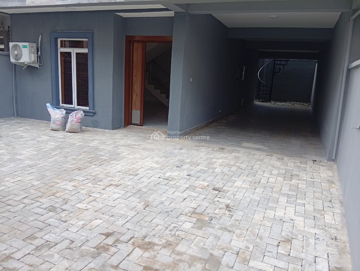 Distress Brand New Semi Detached Duplex with Bq, Lekki Phase 1 Proper, Lekki Phase 1, Lekki, Lagos, Semi-detached Duplex for Sale