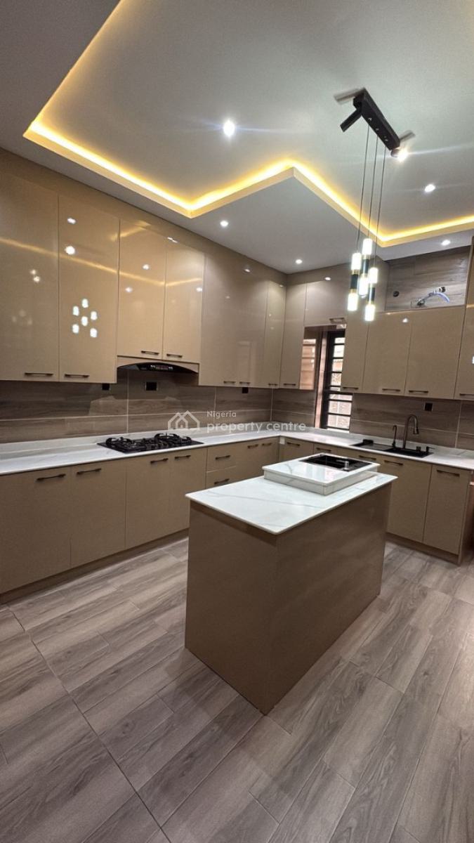 4 Bedroom Fully Detached Duplex with a Room Bq, Aare Oluyole Estate, Ibadan, Oyo, Detached Duplex for Sale