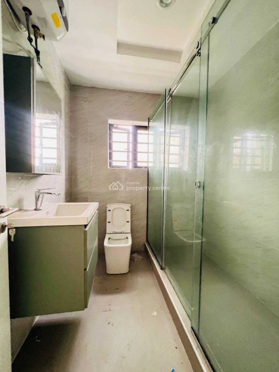 2 Bedroom Apartment, in a Gated and Secured Estate, Ikate, Lekki, Lagos, Block of Flats for Sale