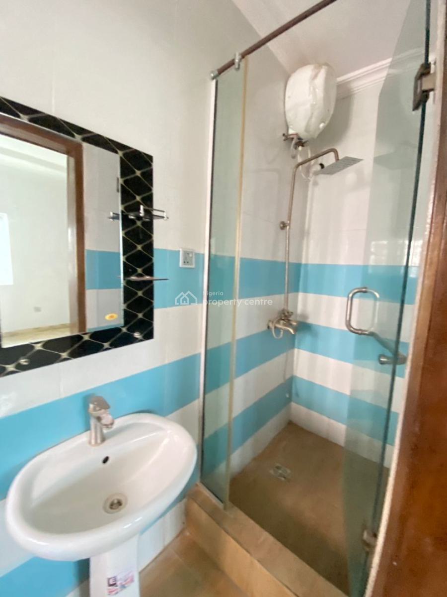 Luxury Spacious 2 Bedroom Flat, Ologolo, Lekki, Lagos, Flat / Apartment for Rent