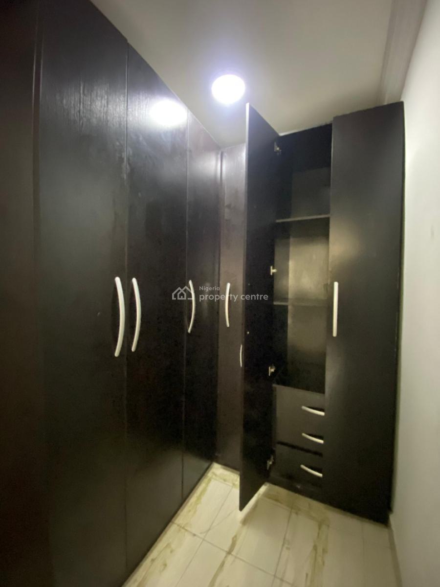 3 Bedroom Flat Apartment, Osapa, Lekki, Lagos, Flat / Apartment for Rent