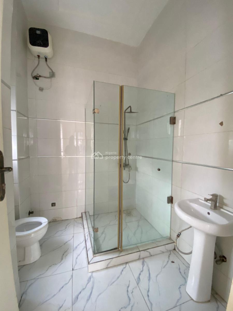 3 Bedroom Flat Apartment, Osapa, Lekki, Lagos, Flat / Apartment for Rent