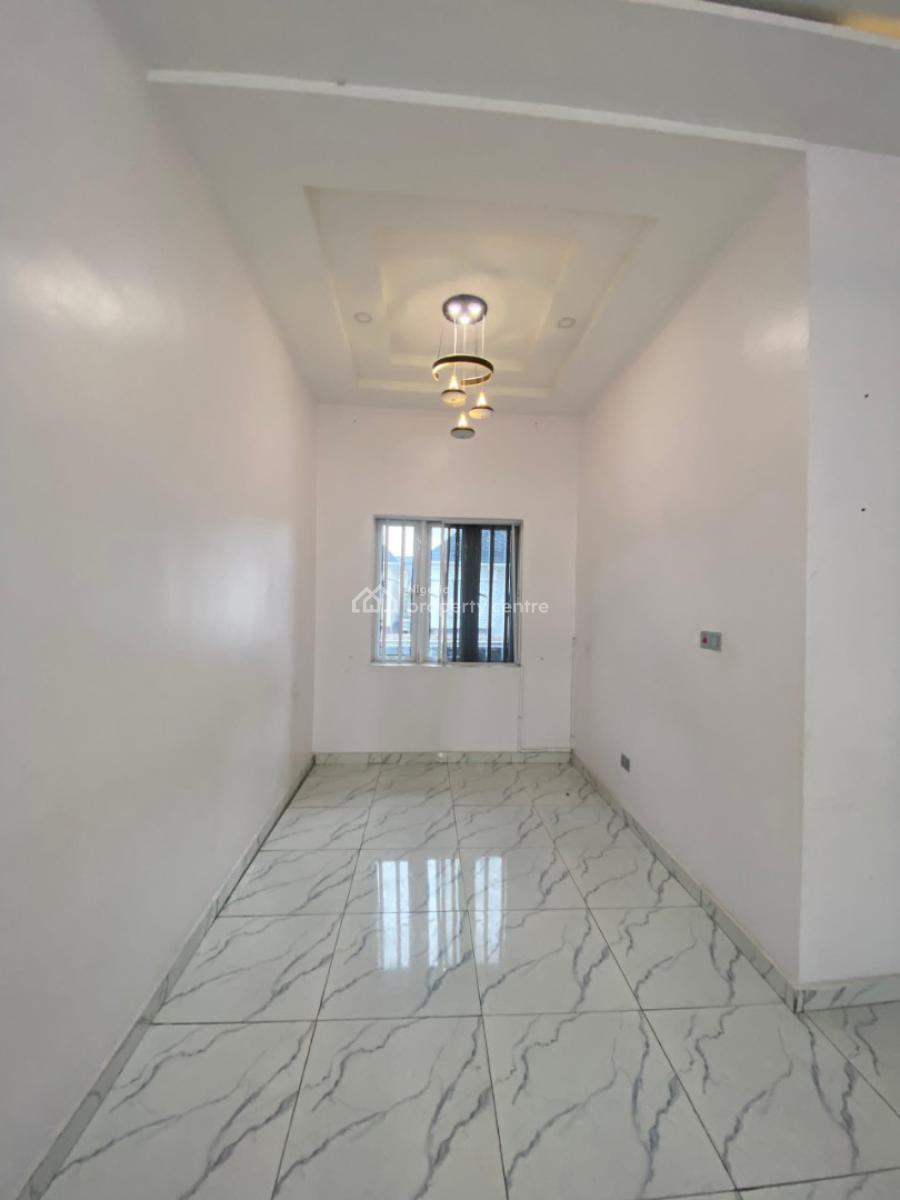 3 Bedroom Flat Apartment, Osapa, Lekki, Lagos, Flat / Apartment for Rent