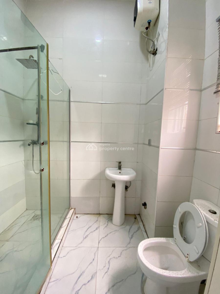3 Bedroom Flat Apartment, Osapa, Lekki, Lagos, Flat / Apartment for Rent