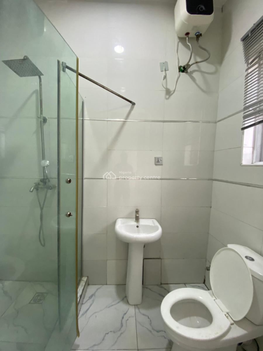 3 Bedroom Flat Apartment, Osapa, Lekki, Lagos, Flat / Apartment for Rent