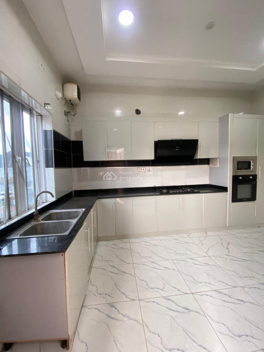 3 Bedroom Flat Apartment, Osapa, Lekki, Lagos, Flat / Apartment for Rent