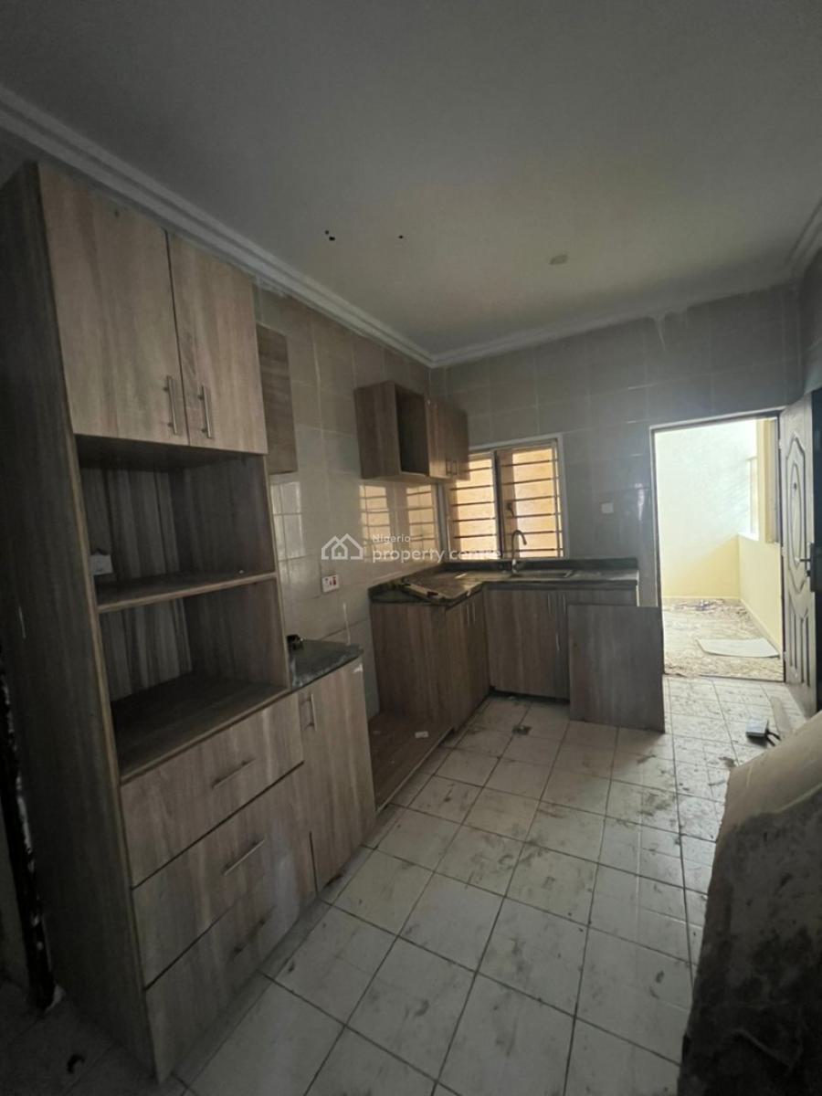 Newly Built 3 Bedroom Flat, Wuye, Abuja, Flat / Apartment for Rent