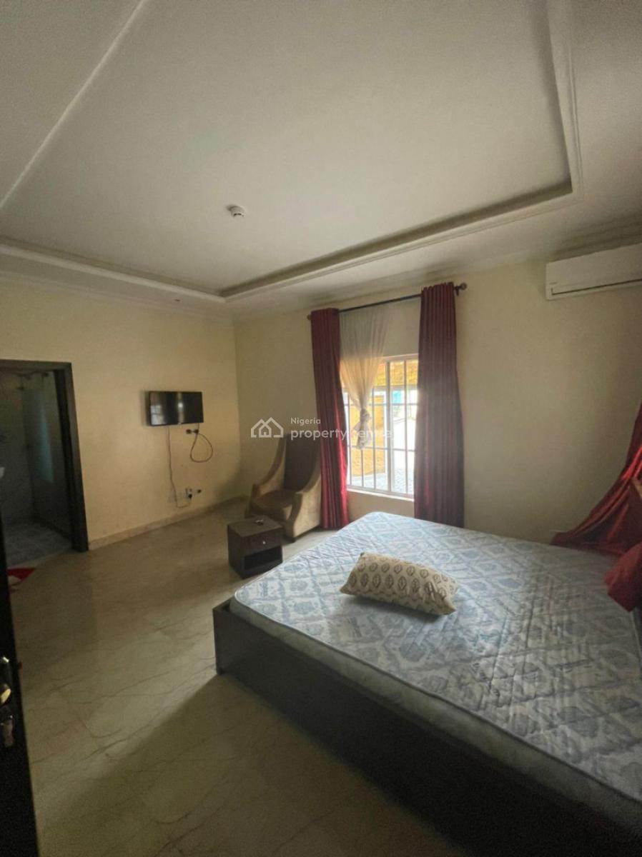 Nicely Finished Serviced 3 Bedroom Flat with a Room Bq, Ikoyi, Lagos, Flat / Apartment for Rent
