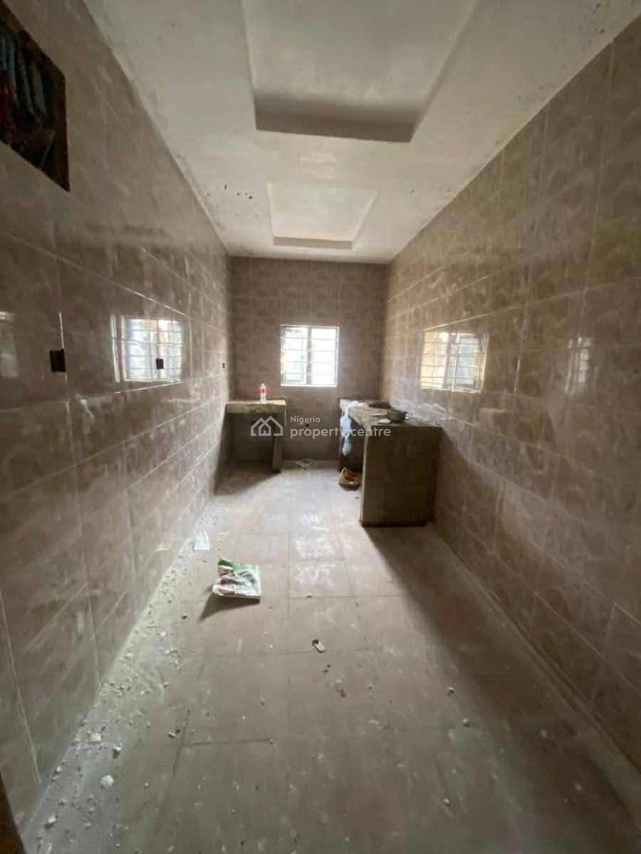 Newly Built Tastefully Built 2 Bedroom Apartment Upstairs and Downstai, Off Ogunlana Drive, Surulere, Lagos, Flat / Apartment for Rent