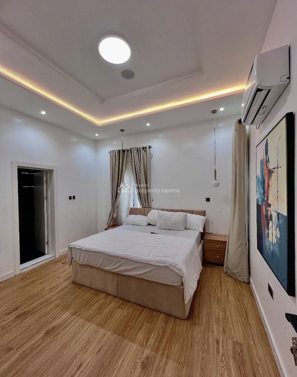 Fully Serviced 2 Bedroom Apartment with Swimming Pool and Gym, Lekki Phase 1, Lekki Phase 1, Lekki, Lagos, Block of Flats for Sale