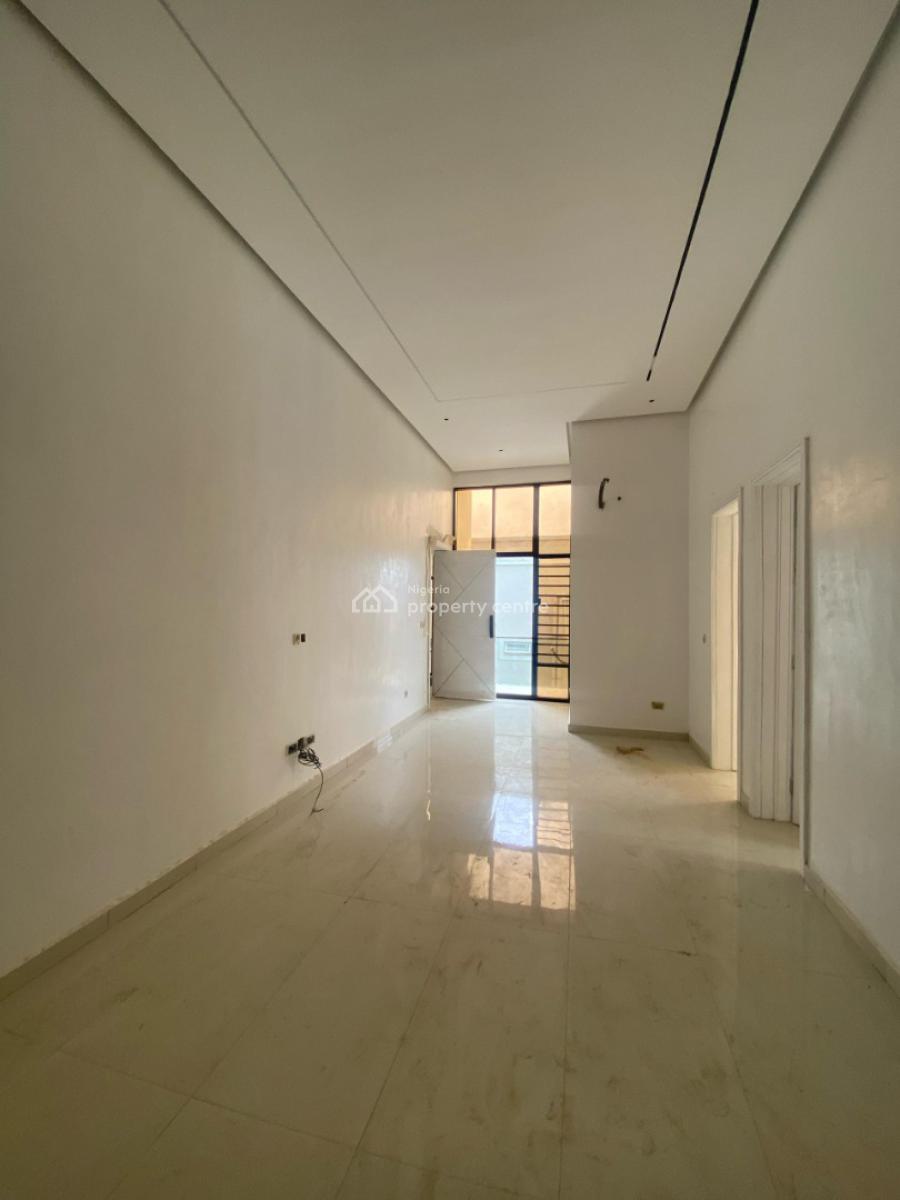Urgent Alert !!! 3 Bedroom Apartment, Lekki Phase 1, Lekki, Lagos, Flat / Apartment for Sale
