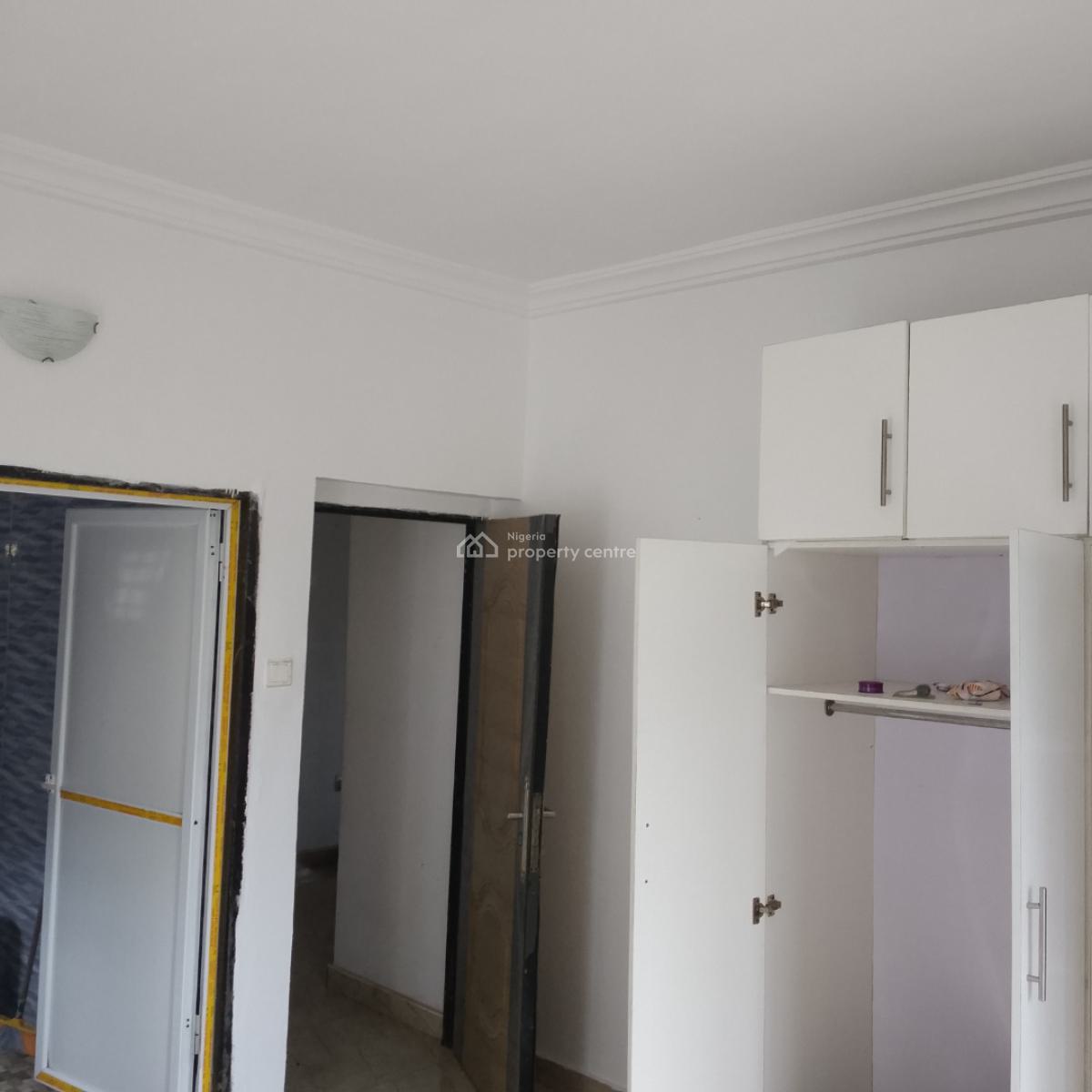 a Very Sharp 2 Bedroom Apartment, Westwood Estate, Badore, Ajah, Lagos, Flat / Apartment for Rent