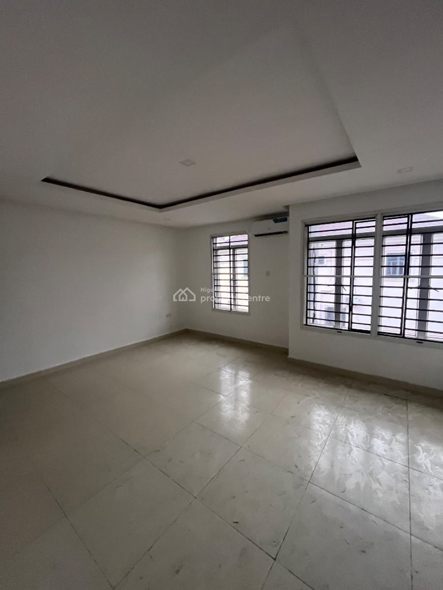 Newly Renovated 4 Bedroom Duplex with Bq, Lekki Phase 1, Lekki, Lagos, Terraced Duplex for Rent