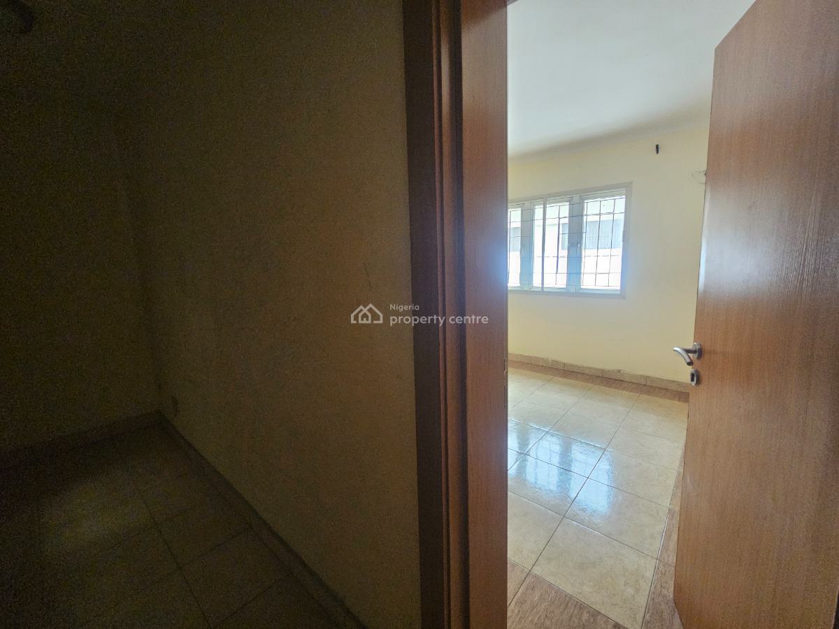 Commercial 4 Bedroom Duplex with Detached Bq, Muri Okunola Street, Victoria Island (vi), Lagos, Office Space for Sale