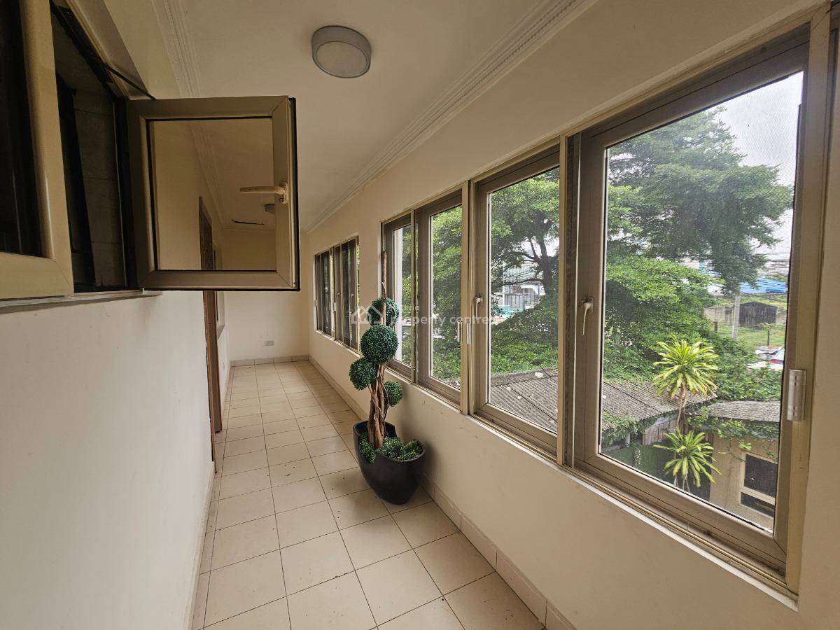 Commercial 4 Bedroom Duplex with Detached Bq, Muri Okunola Street, Victoria Island (vi), Lagos, Office Space for Sale