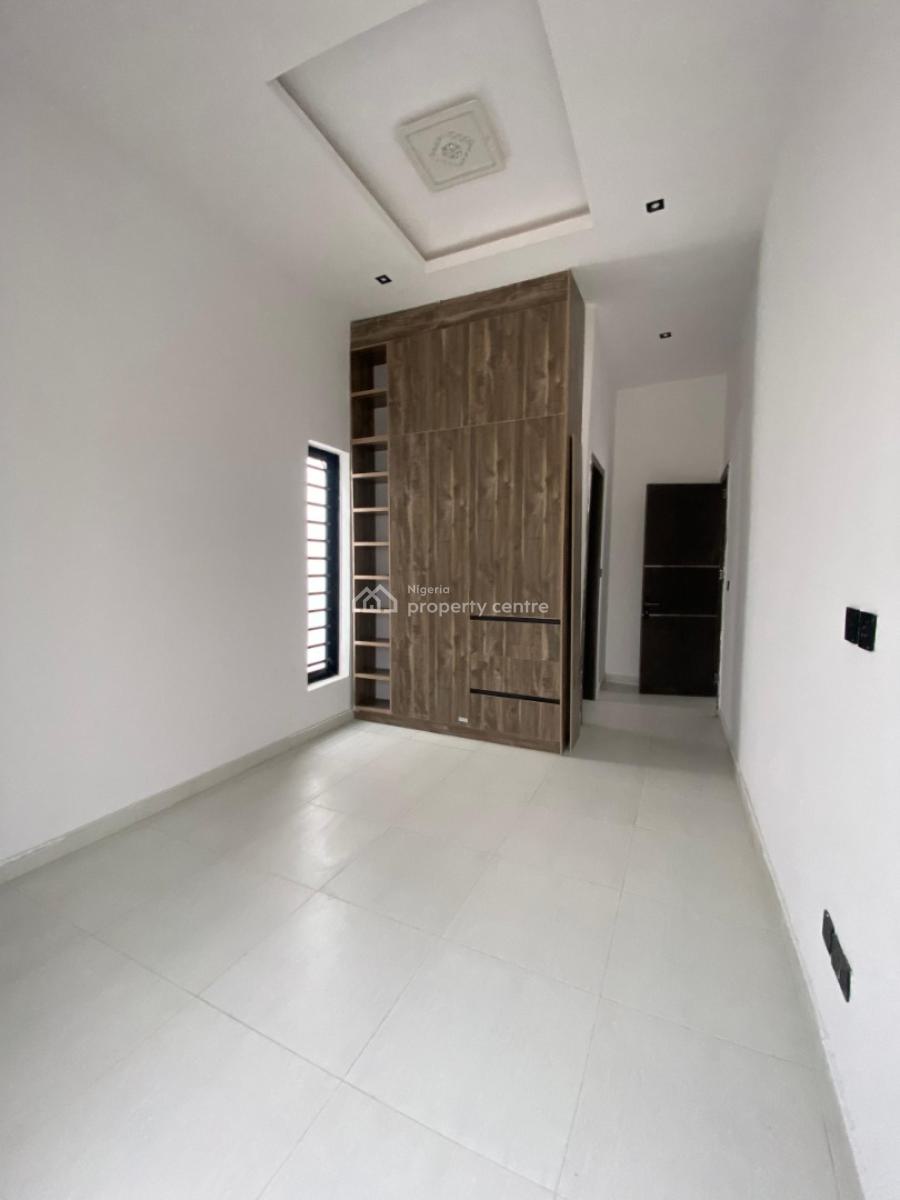 5 Bedroom Fully Detached Duplex with Bq, Osapa, Lekki, Lagos, Detached Duplex for Sale