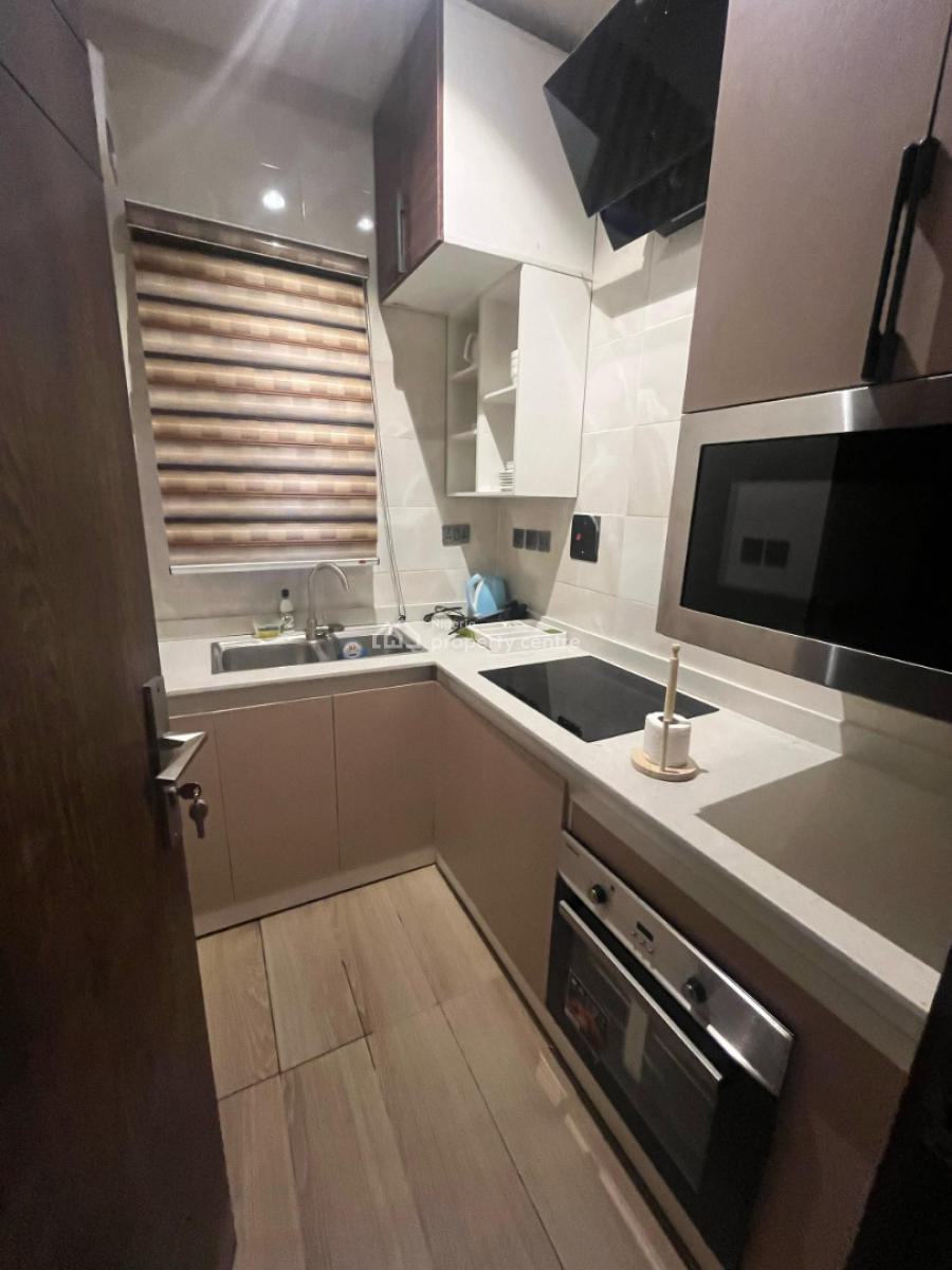 2 Bedroom Apartment, Oduduwa Way, Ikeja Gra, Ikeja, Lagos, Flat / Apartment Short Let