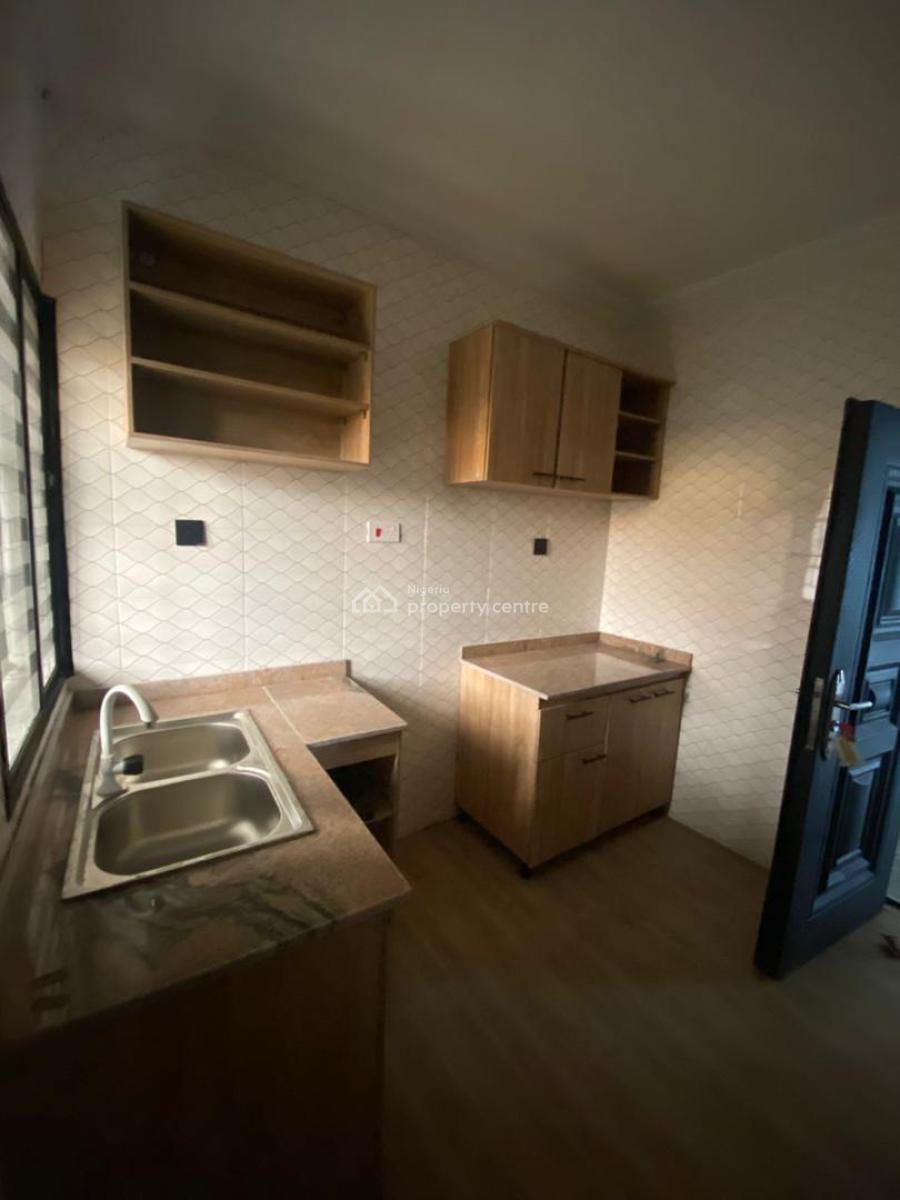an Executive Three Bedroom Flat, Peace Land Estate, Off Abraham Adesanya, Ogombo, Ajah, Lagos, Flat / Apartment for Rent
