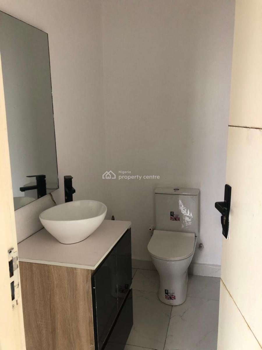 Luxury Built 3 Bedroom Apartment, Lekki Phase 1, Lekki, Lagos, Flat / Apartment for Rent
