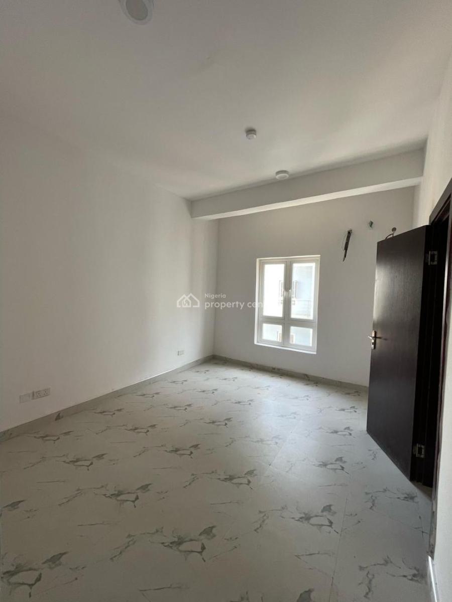 Service 3 Bedroom Apartment in a Secured Estate, Ikate, Lekki, Lagos, Flat / Apartment for Rent