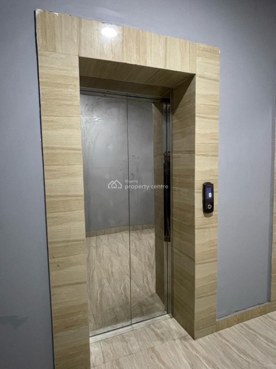 Service 3 Bedroom Apartment in a Secured Estate, Ikate, Lekki, Lagos, Flat / Apartment for Rent