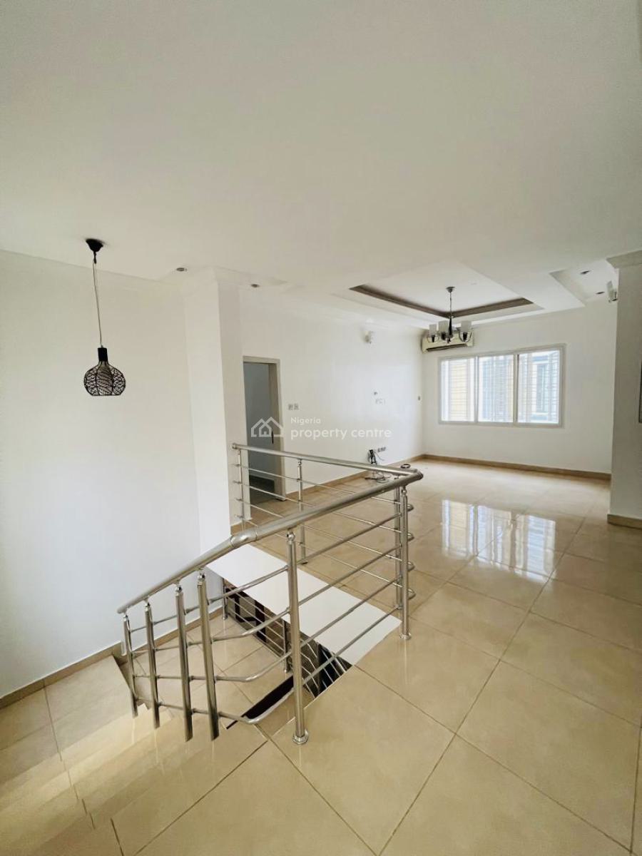 Exquisite 4 Spacious 4 Bedroom Semi Detached Duplex, Pinnock Estate, Osapa, Lekki, Lagos, Flat / Apartment for Rent