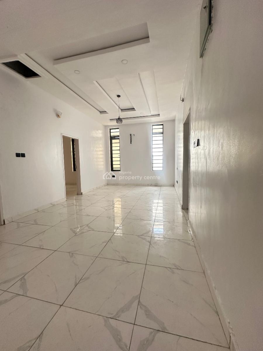 Spacious Well-built 4 Bedroom Semi-detached Duplex with Bq, Orchid, Lekki, Lagos, Semi-detached Duplex for Sale